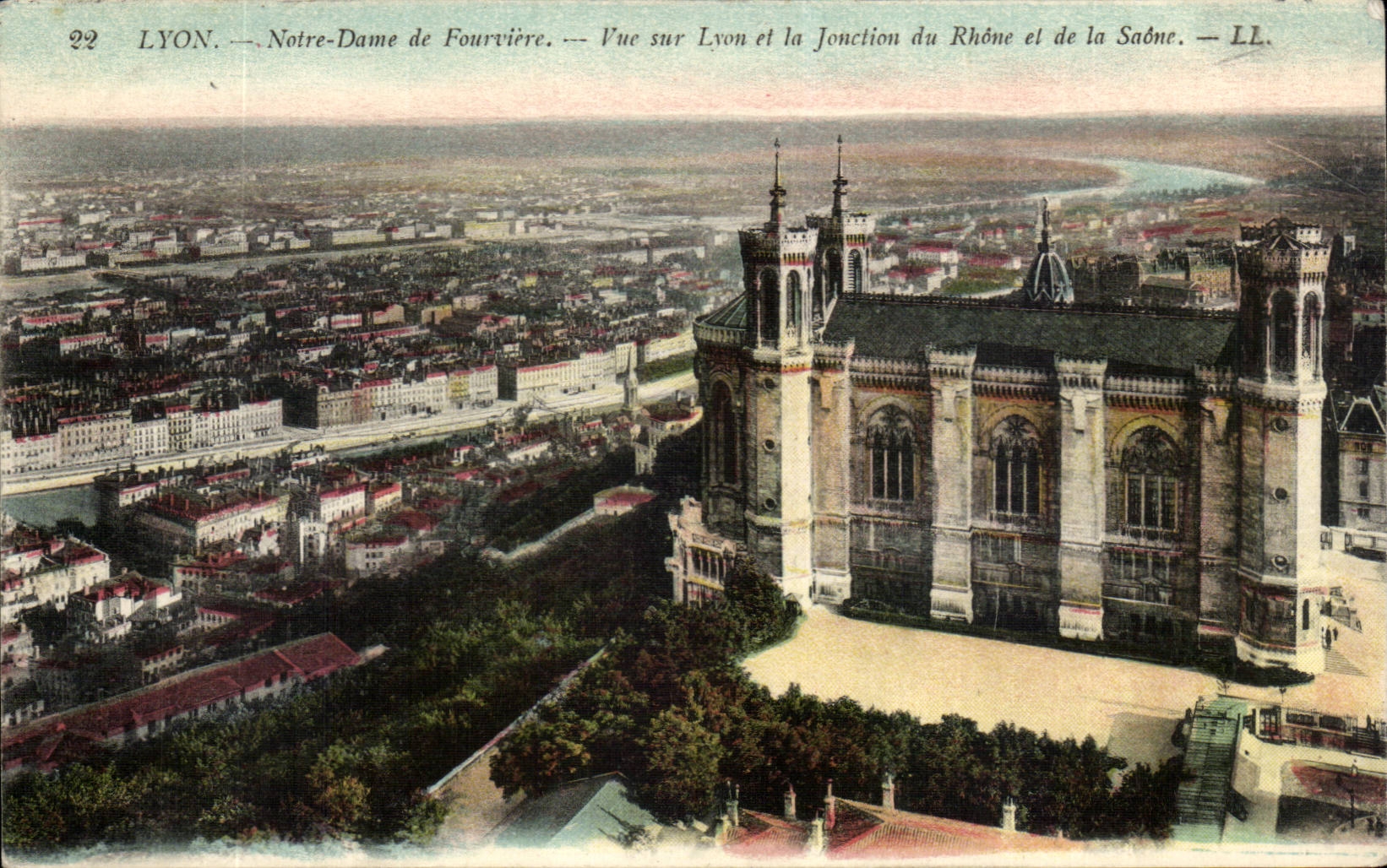 LYON — Notre-Dame de Fourvière — Vue sur Lyon et la Jonction du Rhône et de la Saône — LL.