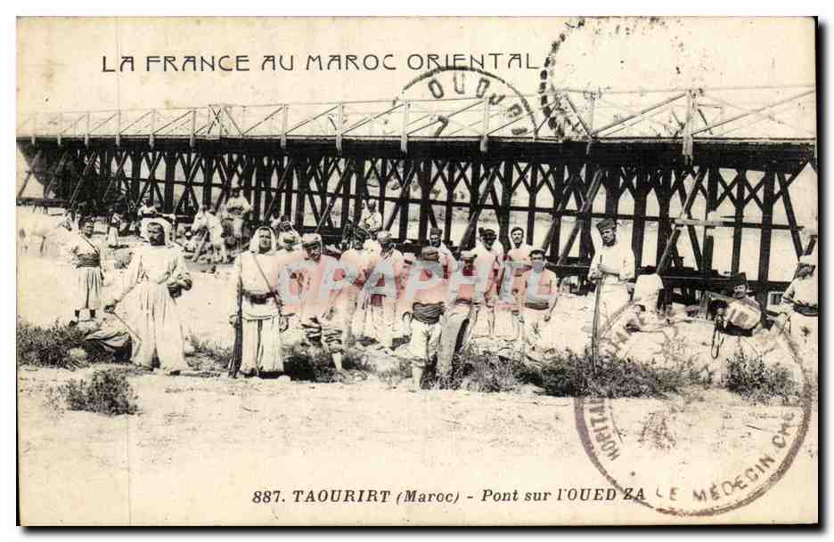 CPA Maroc Taourirt Pont sur l'Oued Za Militaria