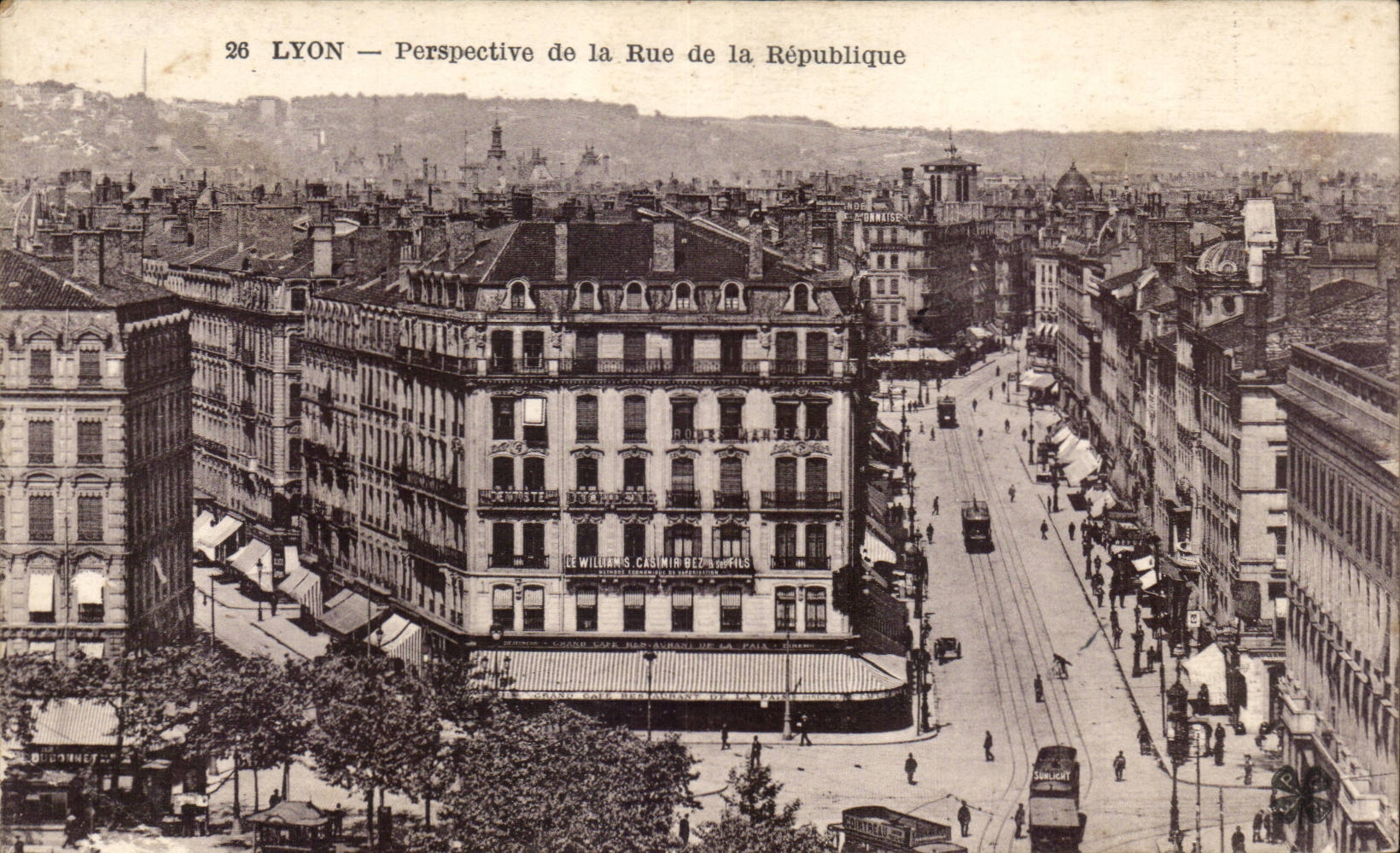 LYON — Perspective de la Rue de la République — Éditeur F. Pichon & Cie, n°26