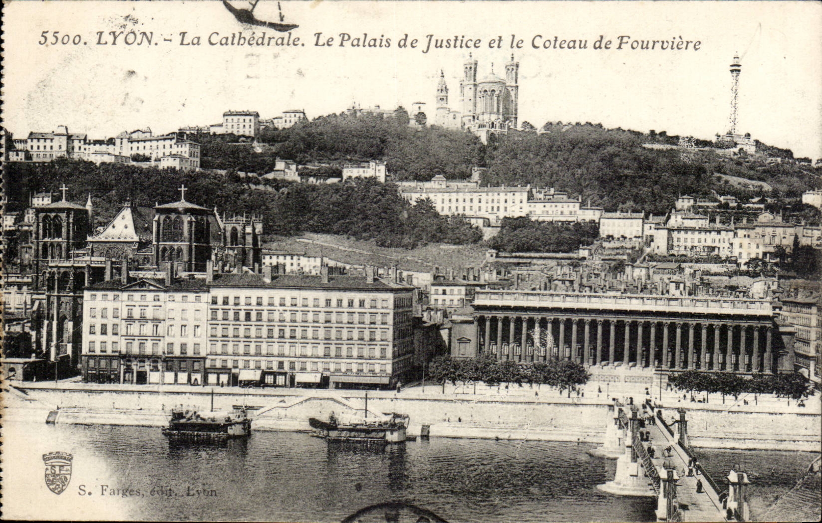 Lyon CPA La cathedrale Le palais de justice et le coteau de Fourviere