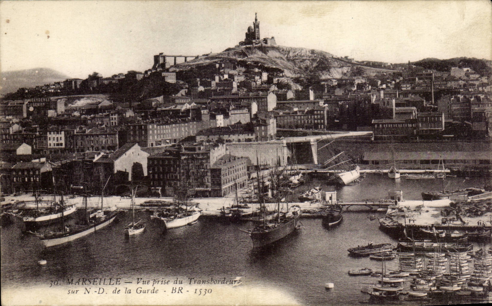 CPA Marseille Vue prise du transbordeur sur ND de la Garde