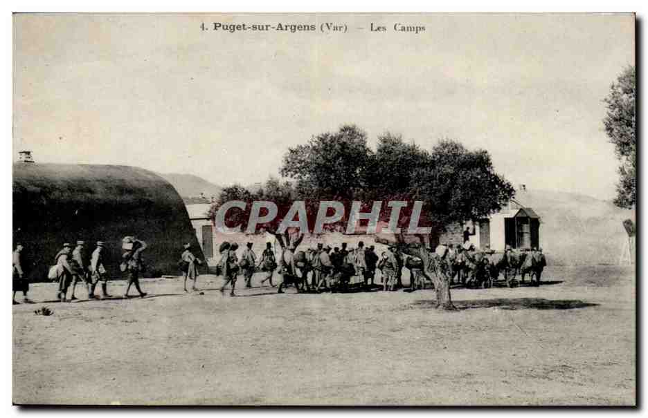 CPA Puget sur Argens Les camps Militaria