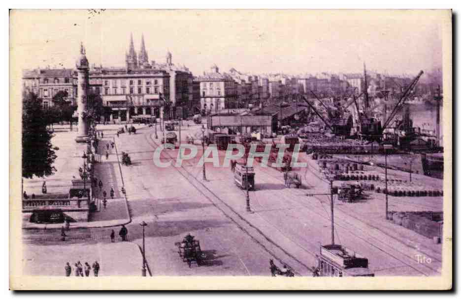 CPA Bordeaux Le quai louis XVIII
