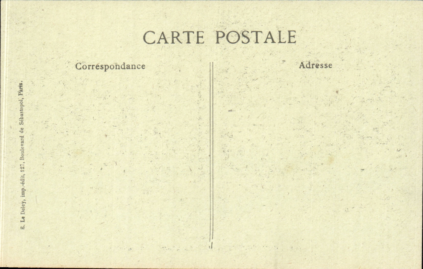 CPA Militaria Revue du 14 juillet 1917 Place de la Bastille