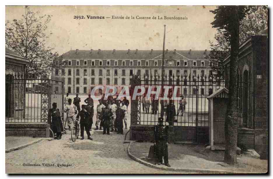 CPA Militaria Vannes Entree de la caserne de la Bourdonnais
