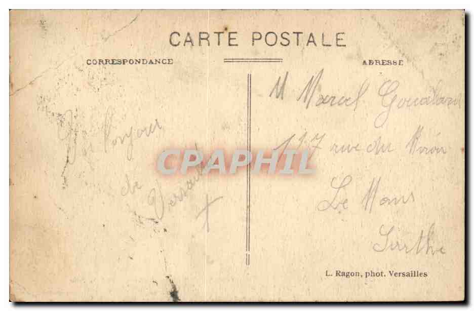 CPA Versailles La table ayant servi a la signature du traite de Paix  — Verso