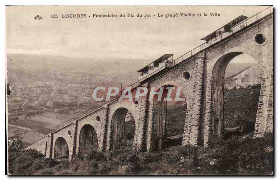 CPA Lourdes Funiculaire du pic du Jer le grand viaduc et la ville