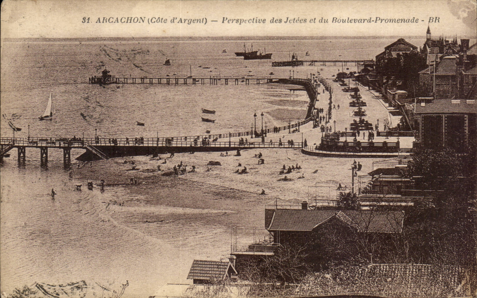 Arcachon (Côte d'Argent) — Perspective des Jetées et du Boulevard-Promenade — BR