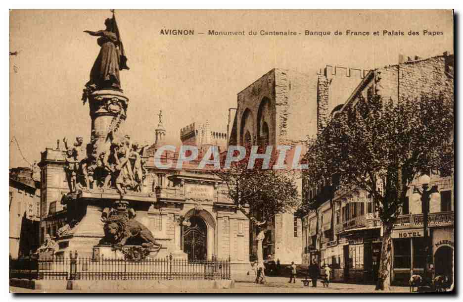 CPA Avignon Monument du cimetiere Banque de France et palais des Papes