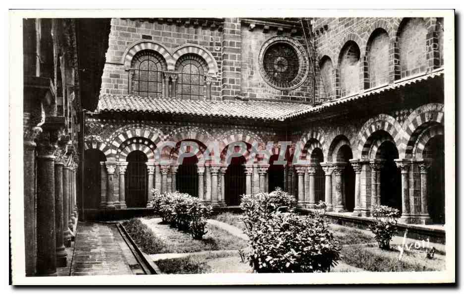 Le Puy (Haute-Loire) — Cour et Galeries du Cloître — Éditions d'Art, Paris