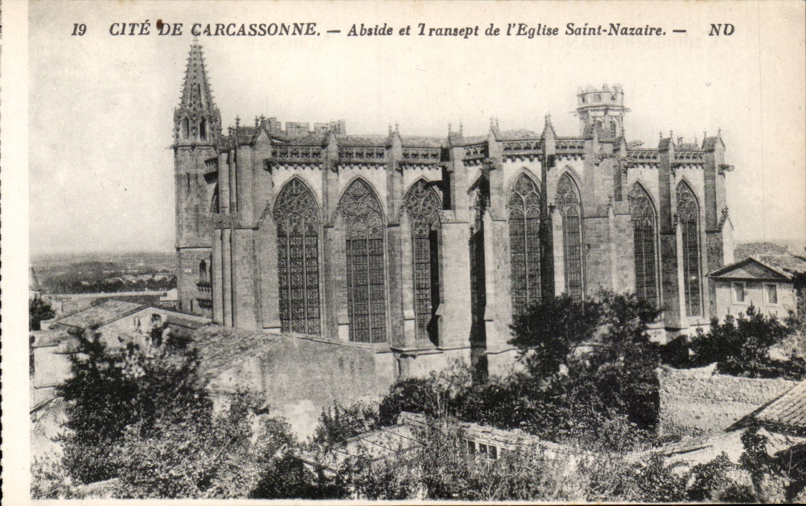 CPA Cite de Carcassonne Abside et transept de l'eglise Saint Nazaire