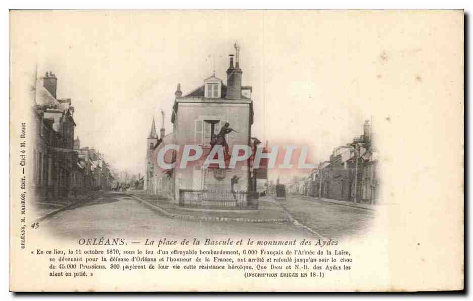 CPA Orleans Place de la Bascule et le monument des Aydes