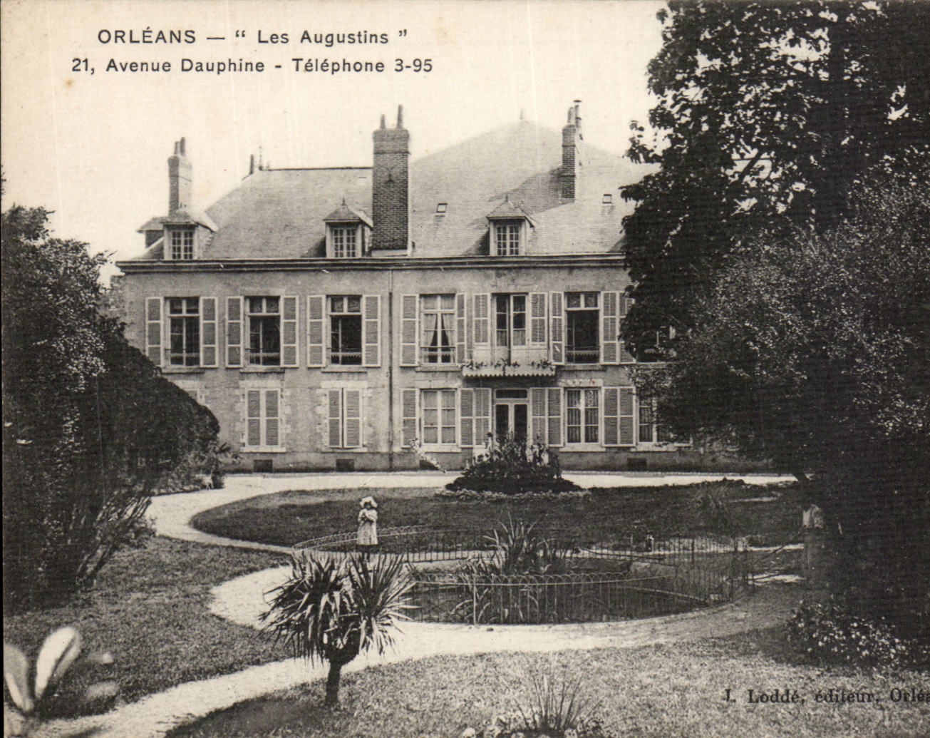 CPA Orleans Les Augustins 21 avenue Dauphine 