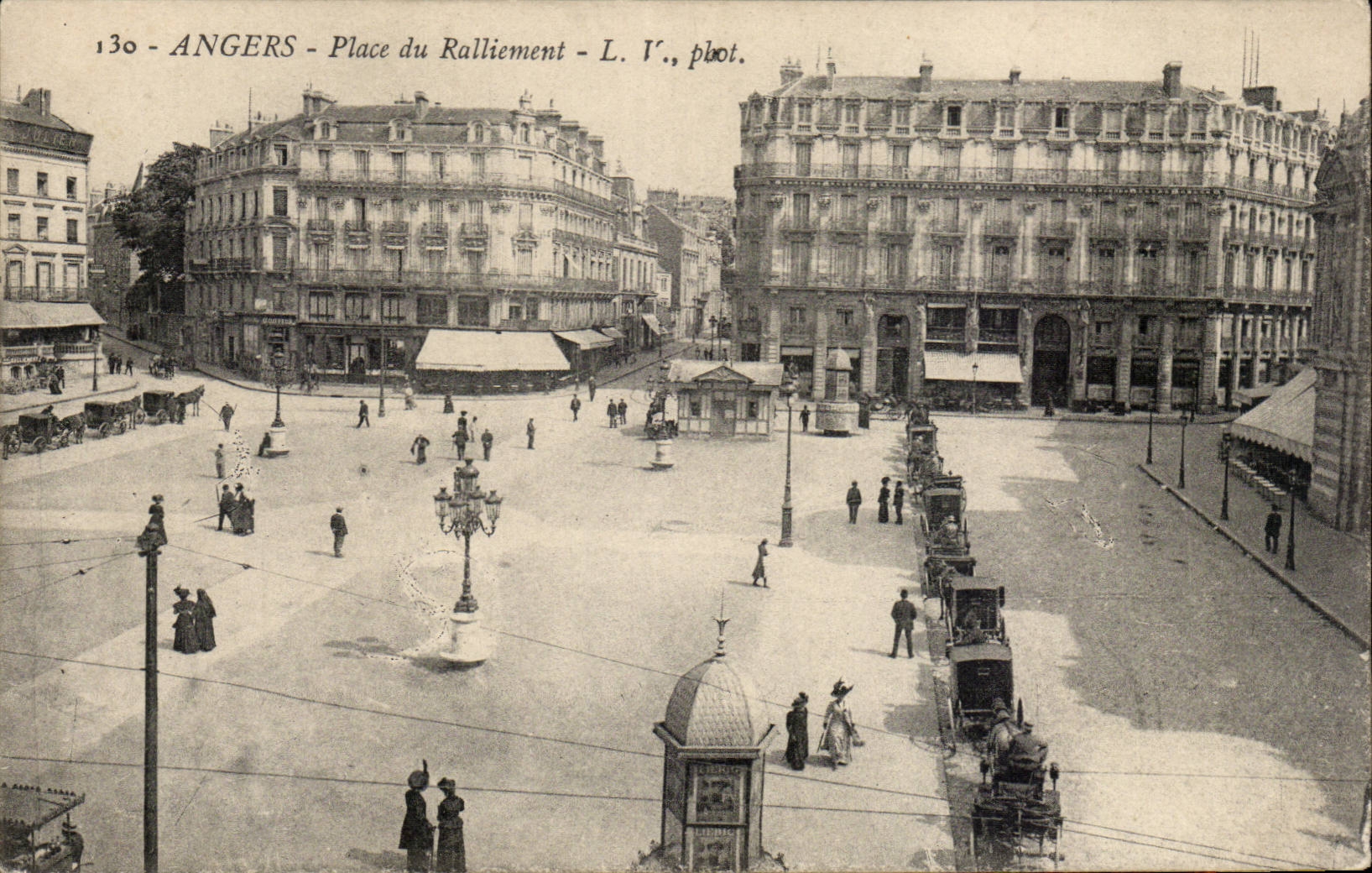 Angers CPA Place du ralliement