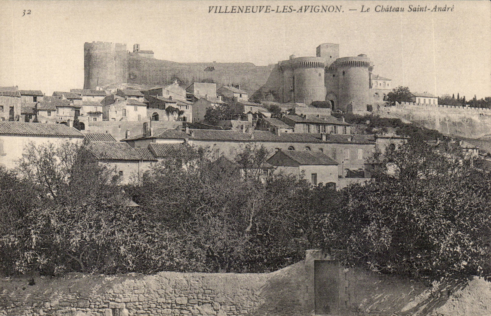 Villeneuve les Avignon CPA Le chateau Saint Andre
