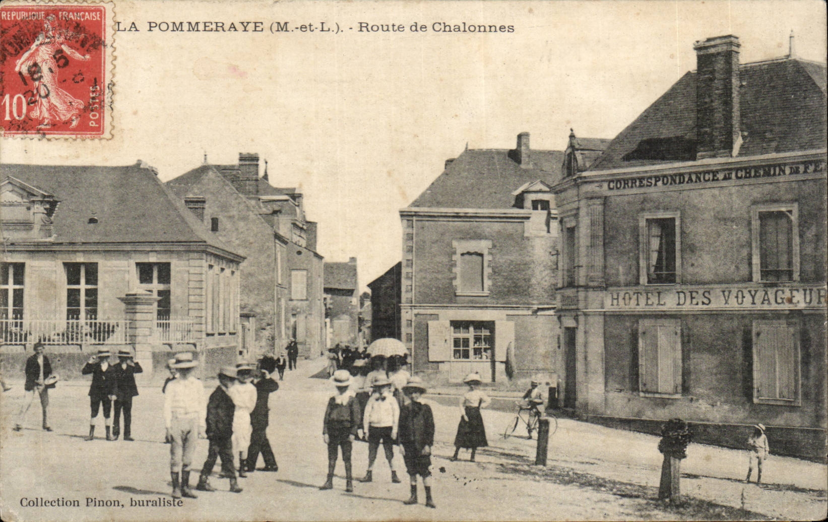 CPA La pommeraye Route de Chalonnes TOP Hotel des Voyageurs