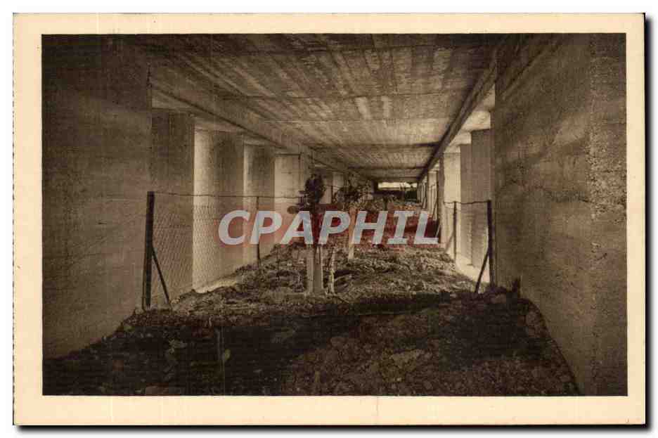 CPA Militaria Thiaumont pres Douaumont Tranchee