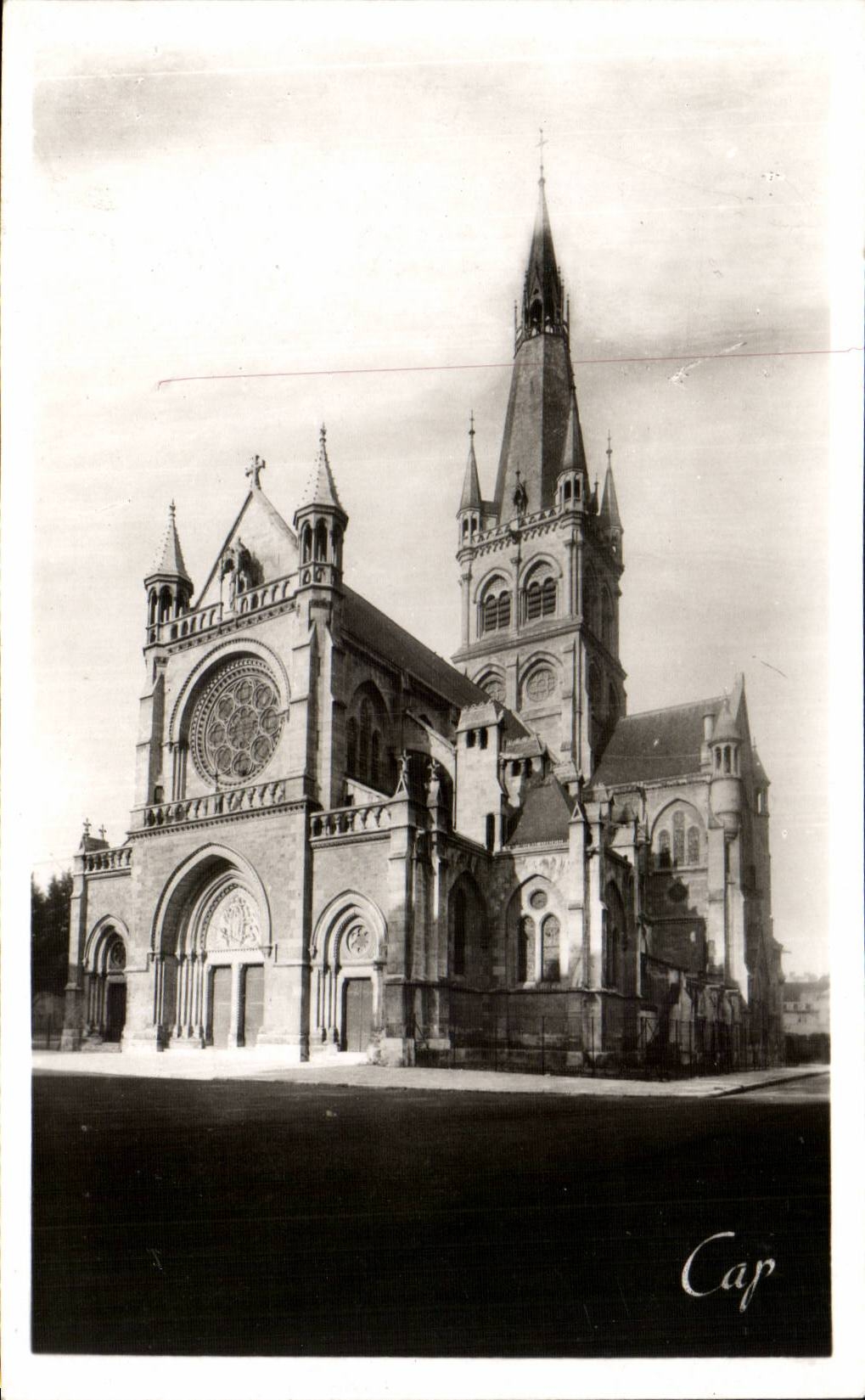 Epernay — La Cathédrale — éditeur Cap