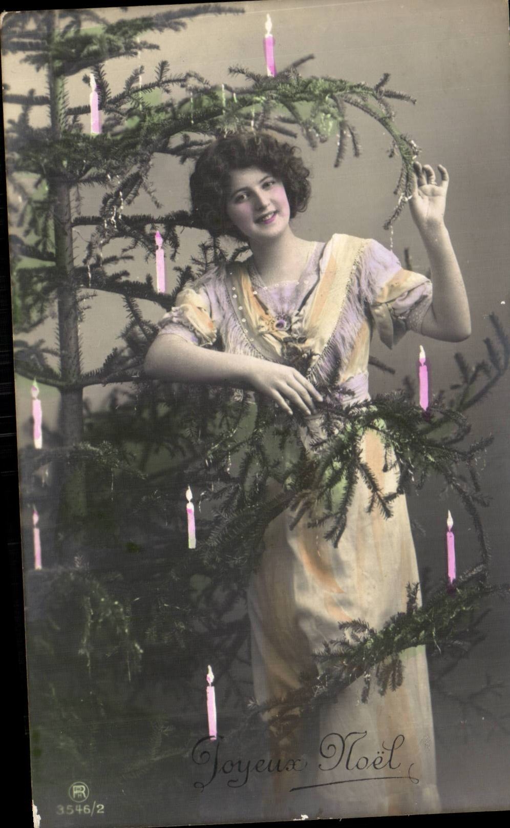 CPA Fantaisie Femme Noel Christmas