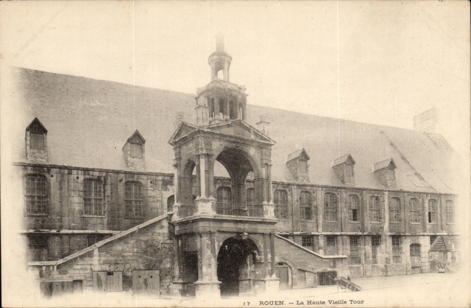 Rouen CPA La huate vieille tour