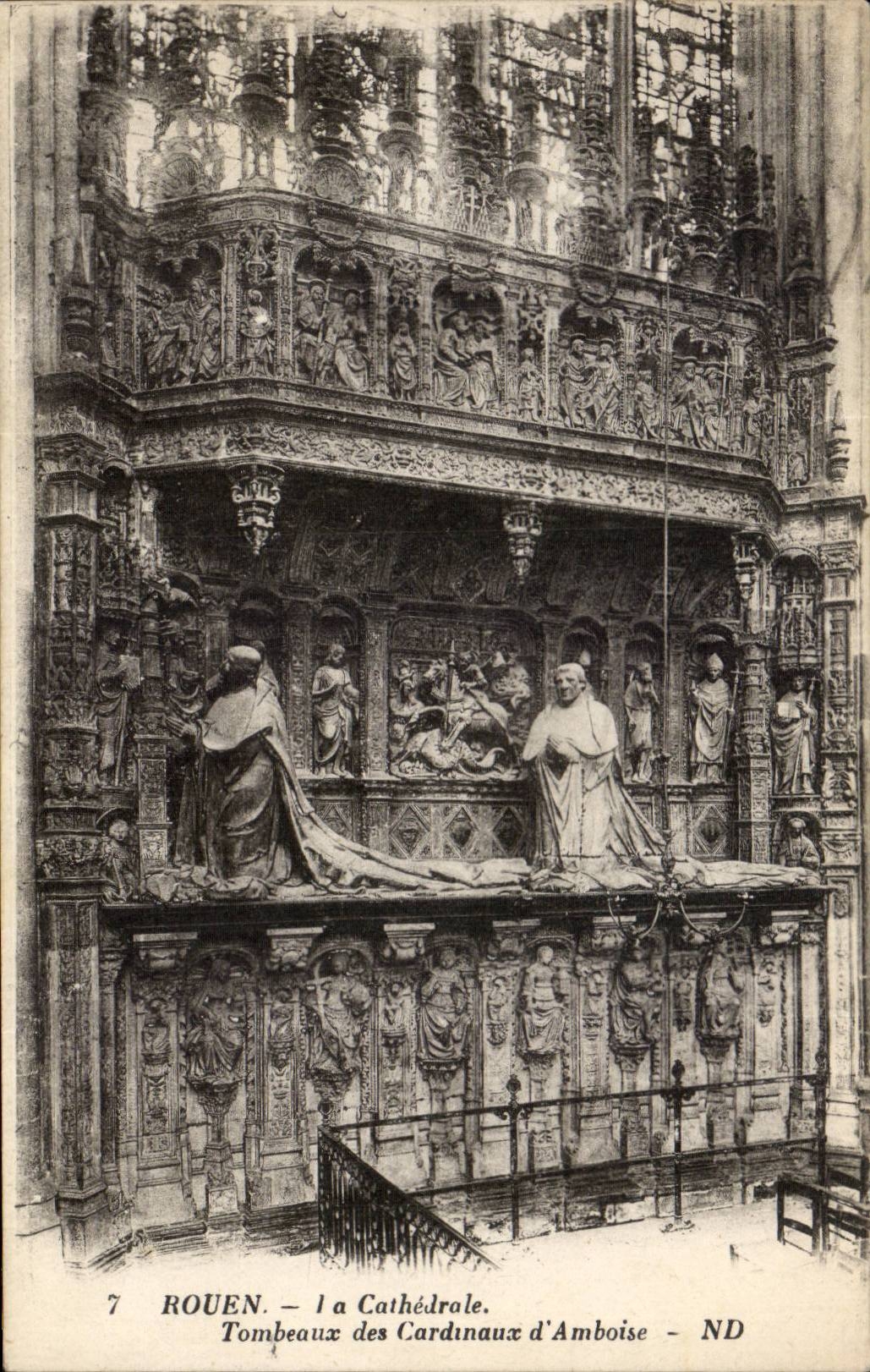 CPA Rouen La cathedrale Tombeaux des cardinaux d'Amboise