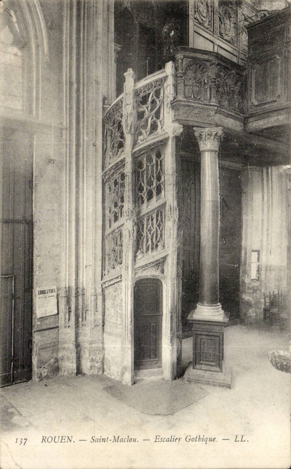 CPA Rouen Saint Maclou Escalier gothique