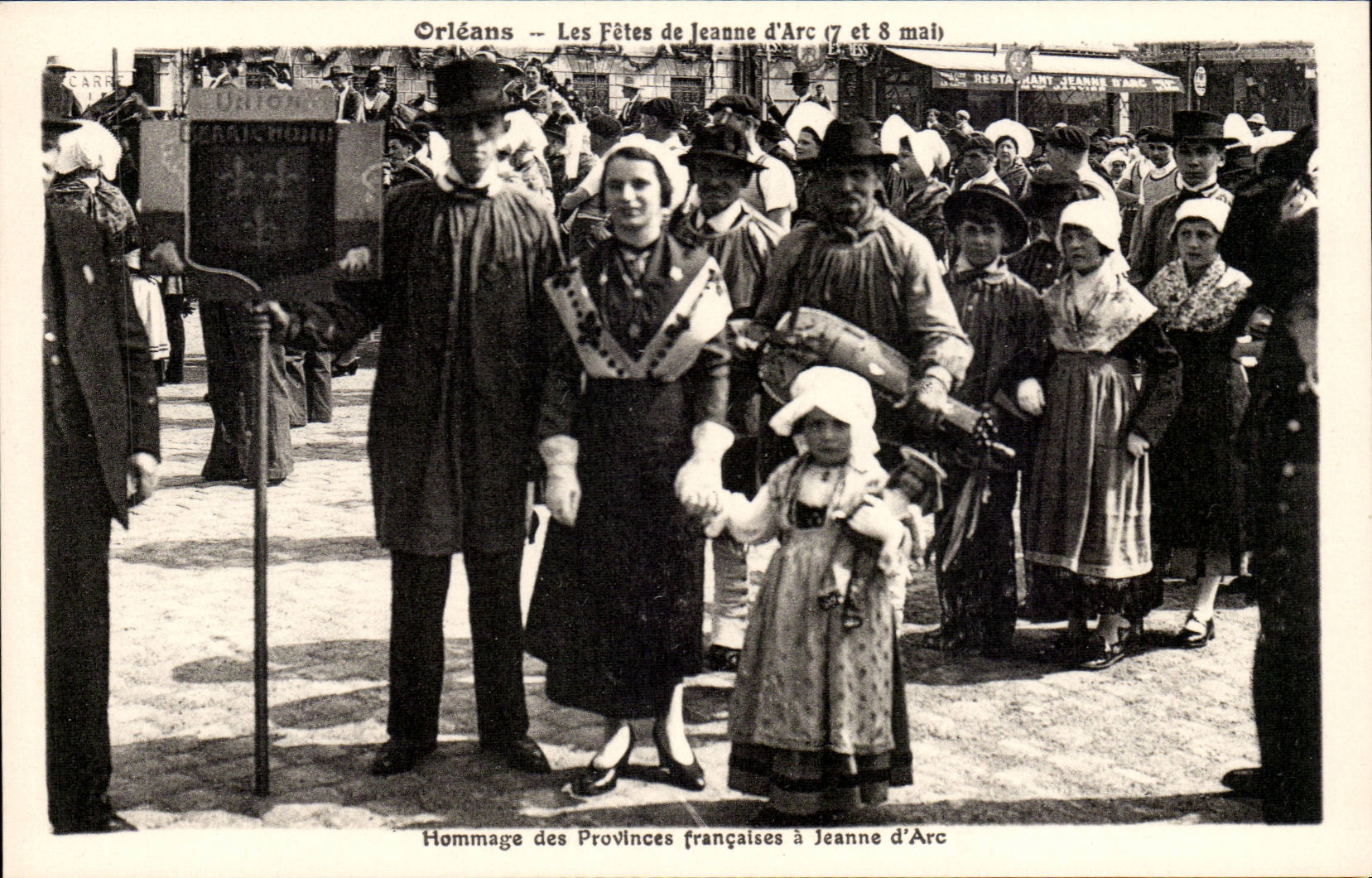 CPA Orleans les fetes de Jeanne d'arc 7 et 8 mai Hommage des Provinces francaises a Jeanne d'arc folklore
