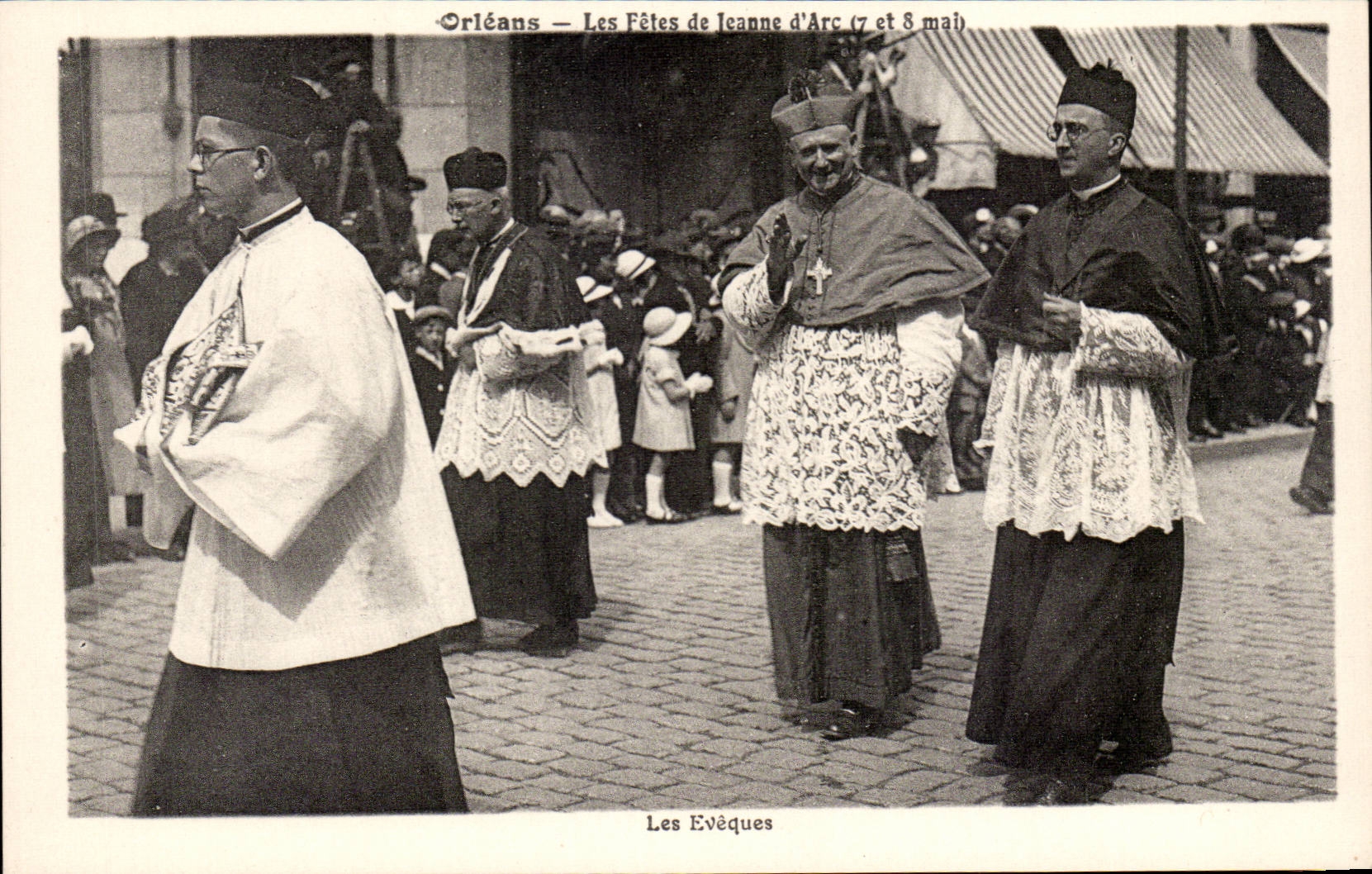 CPA Orleans les fetes de Jeanne d'arc 7 et 8 mai Les eveques