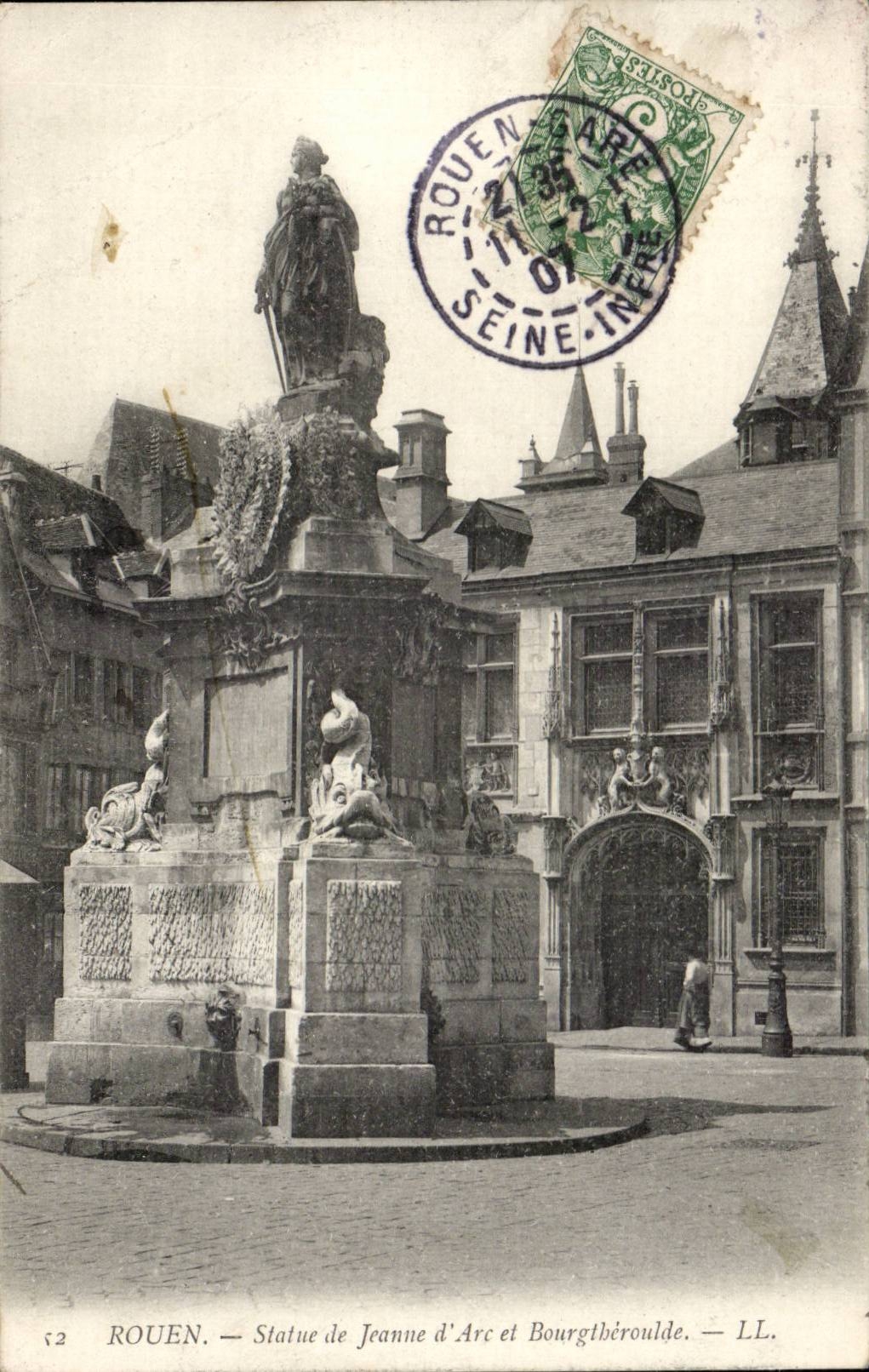 CPA Rouen Staute de Jeanne d'arc et Bourgtheroulde