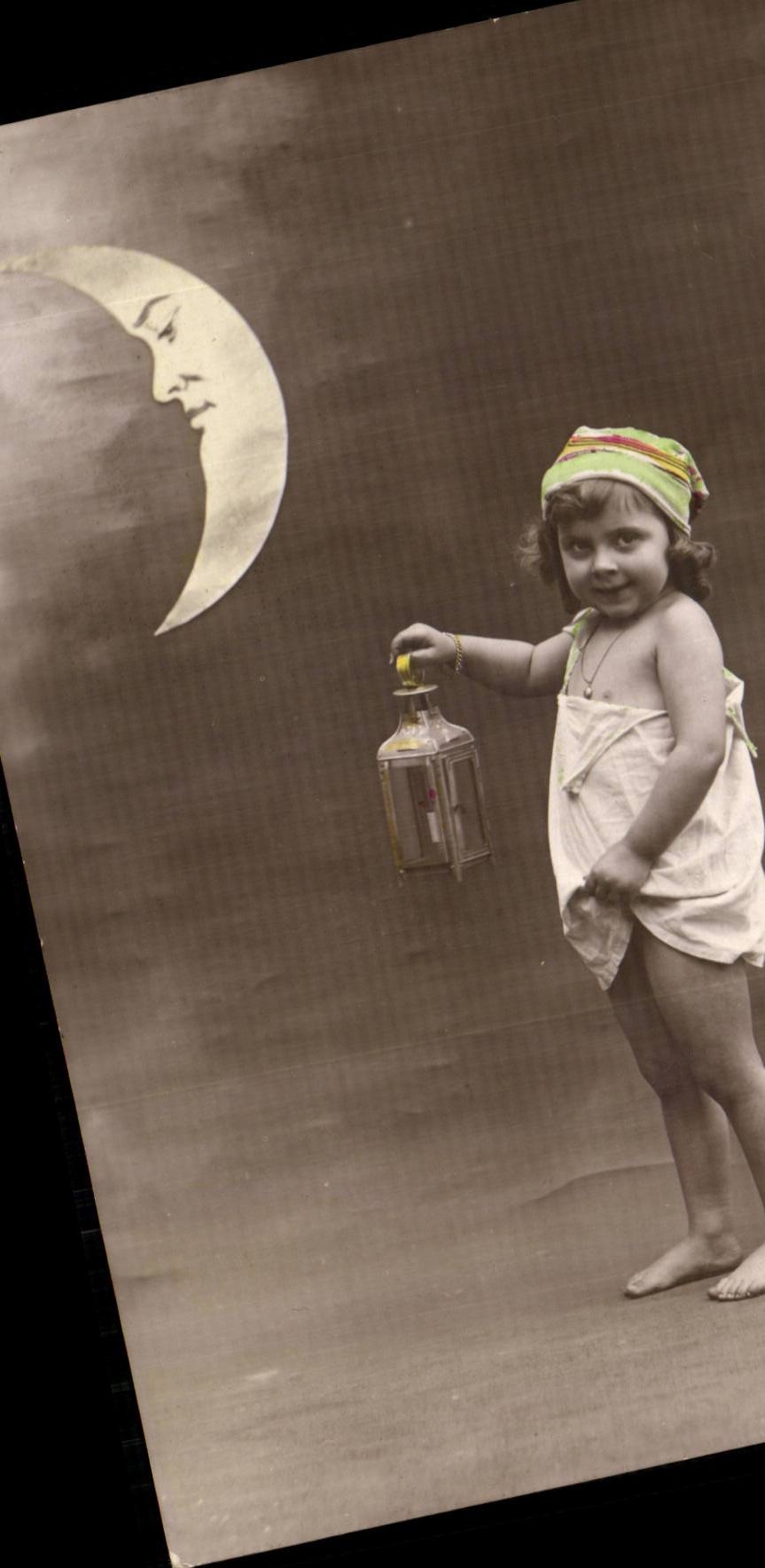 CPA FAntaisie Enfant Lune