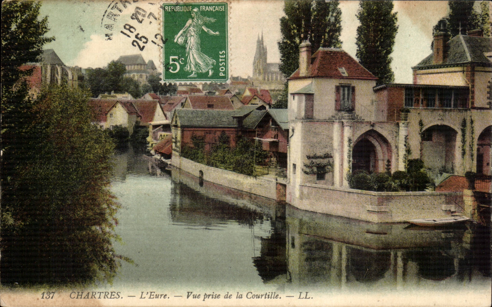 Chartres CPA L'Eure Vue prise de la Courtille