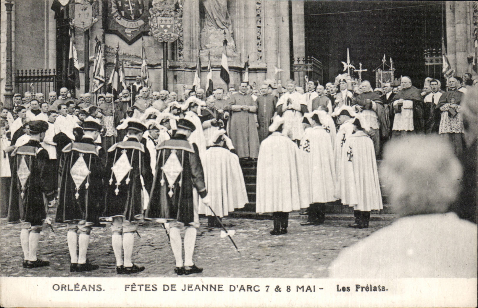 CPA orleans Fetes de Jeanne d'arc 7 et 8 mai Les prelats