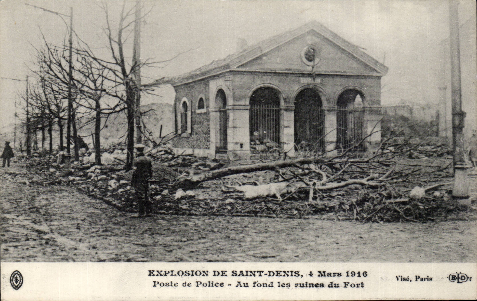 Explosion de Saint-Denis, 4 Mars 1916 — Poste de Police - Au fond les ruines du Fort — Viné, Paris