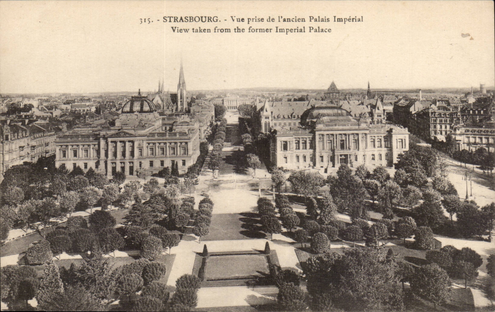 CPA Strasbourg Vue prise de l'ancien palais imperial 