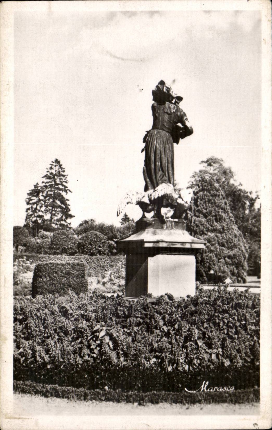 CPA Strasbourg L'orangerie et la Ganseliesel