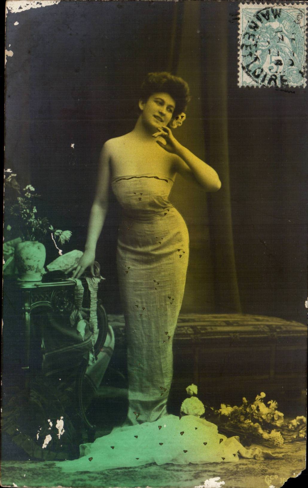 CPA Fantaisie Femme 
