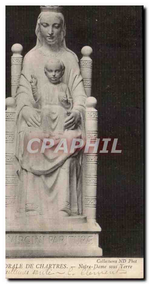 Notre-Dame unter der Erde — Statue der Jungfrau mit dem Kind — Sammlung ND Phot
