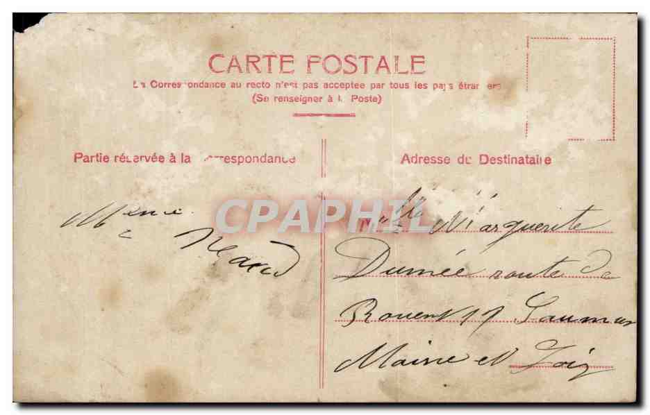 Femme assise sur un banc — avec parasol et fleurs — texte 'Ne m'oubliez pas' — éditeur non visible — Verso