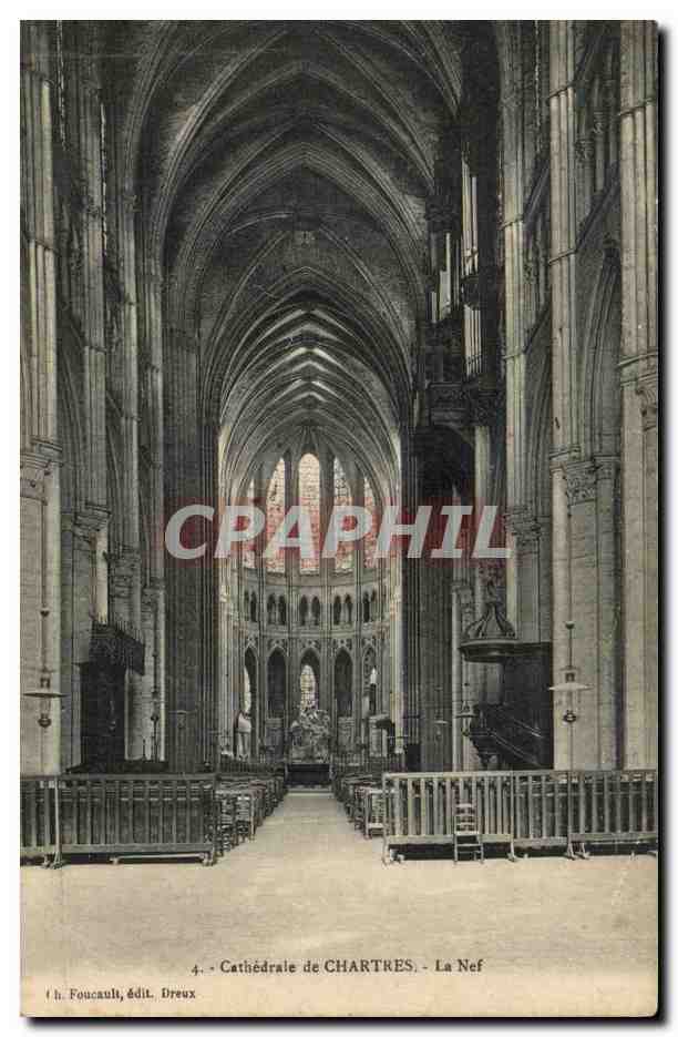 Chartres CPA La cathedrale La nef