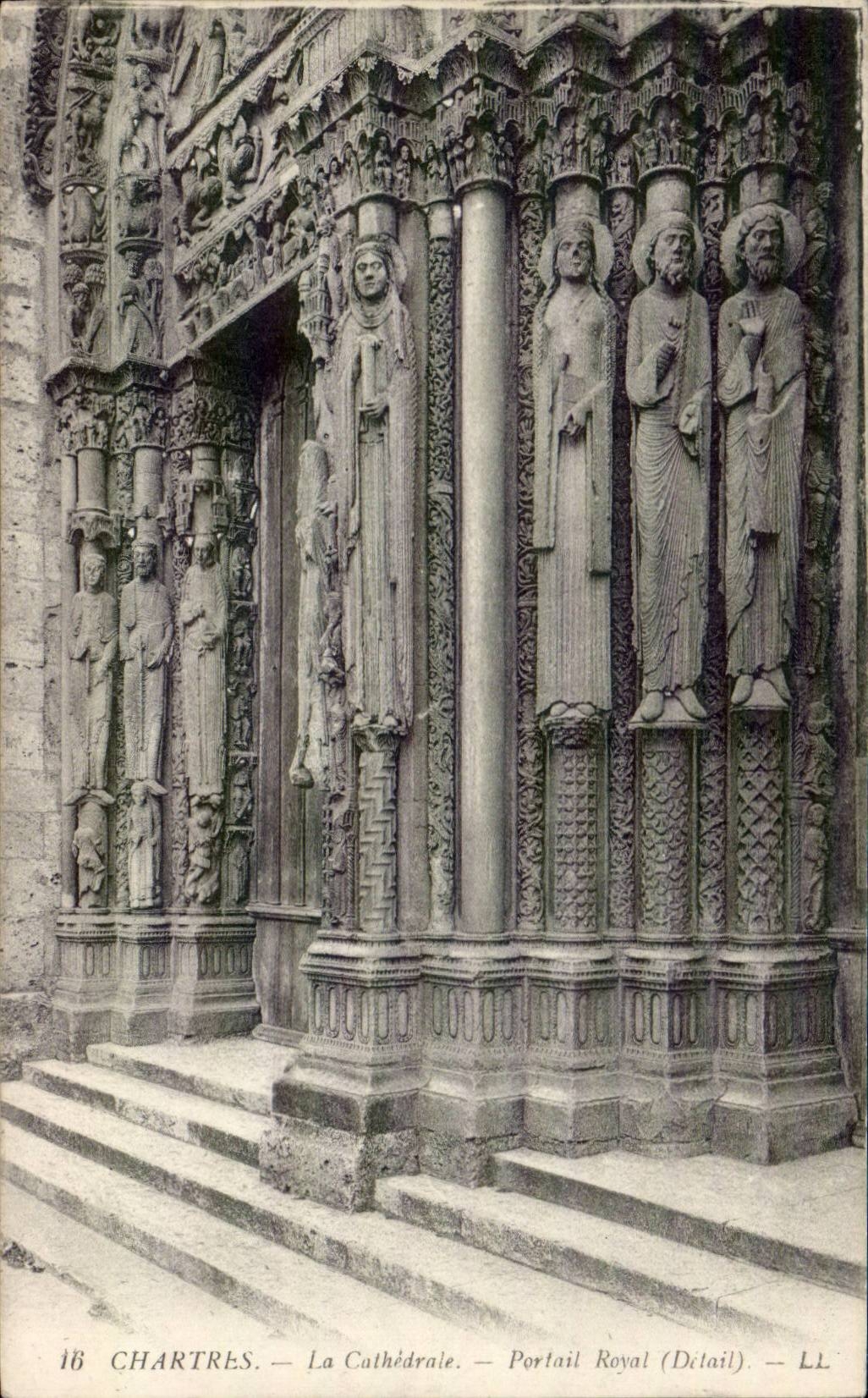 Chartres — La Cathédrale — Portail Royal (Détail) — LL - Recto