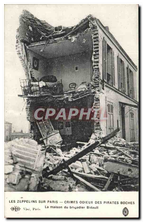 Les Zeppelins sur Paris — Crimes odieux des pirates boches — La maison du brigadier Bidault — Éditeur B.D. Vine, Paris