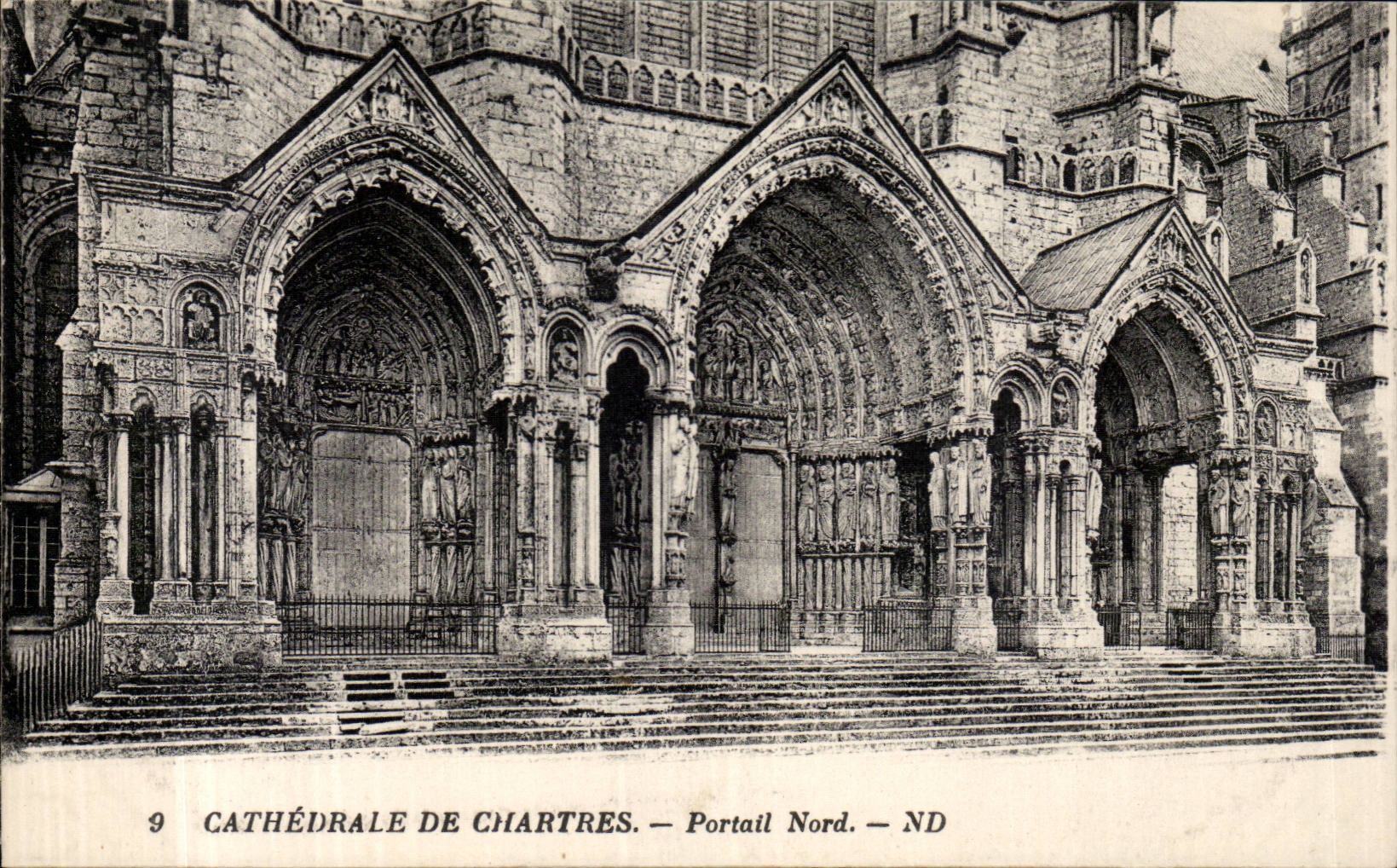 CPA Chartres Cathedrale Portail nord