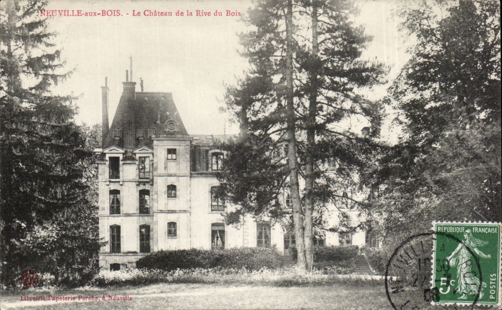 CPA Neuville aux Bois le chateau de la rive du bois
