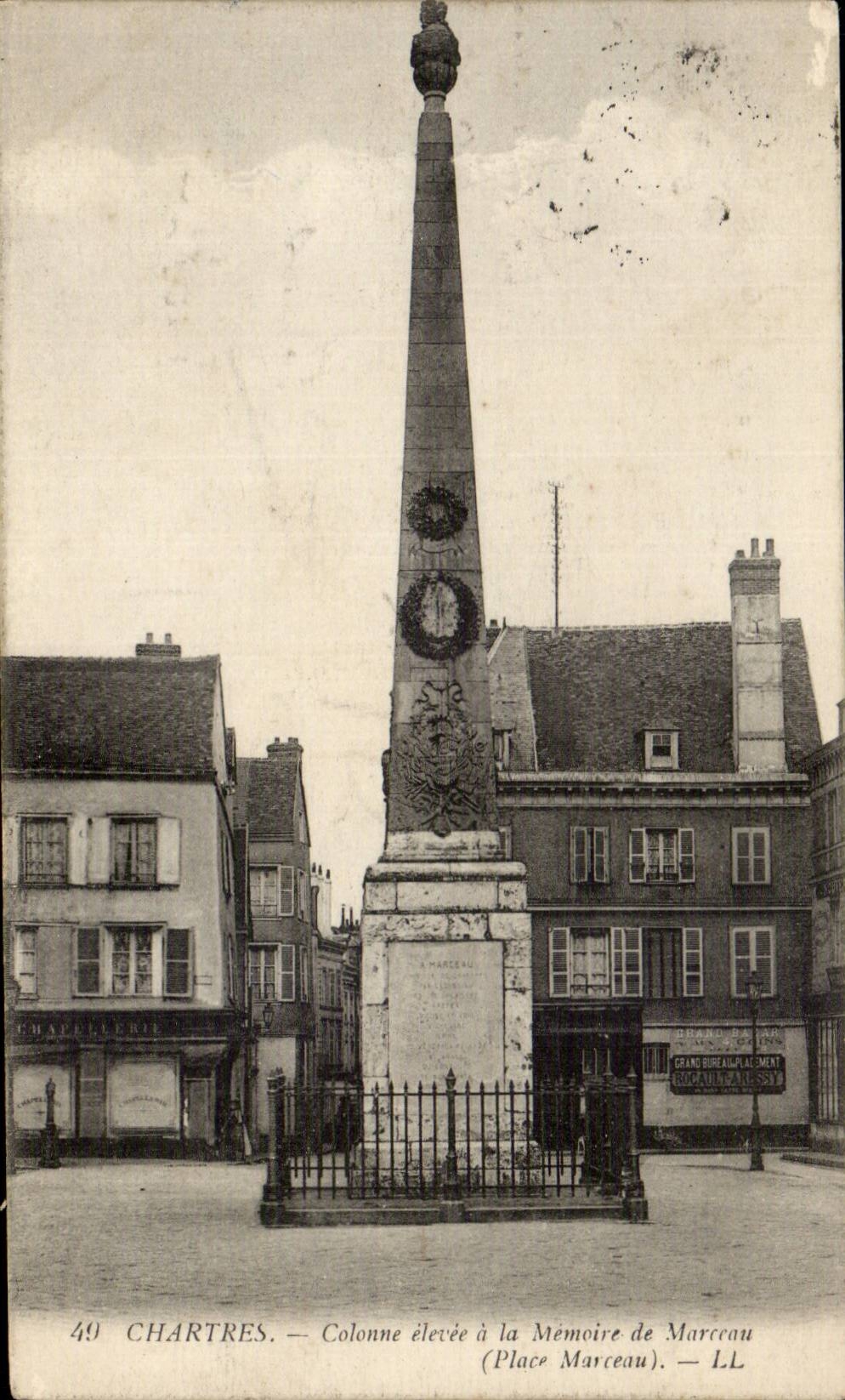 Chartres CPA Colonne elevee a la memoire de Marceau