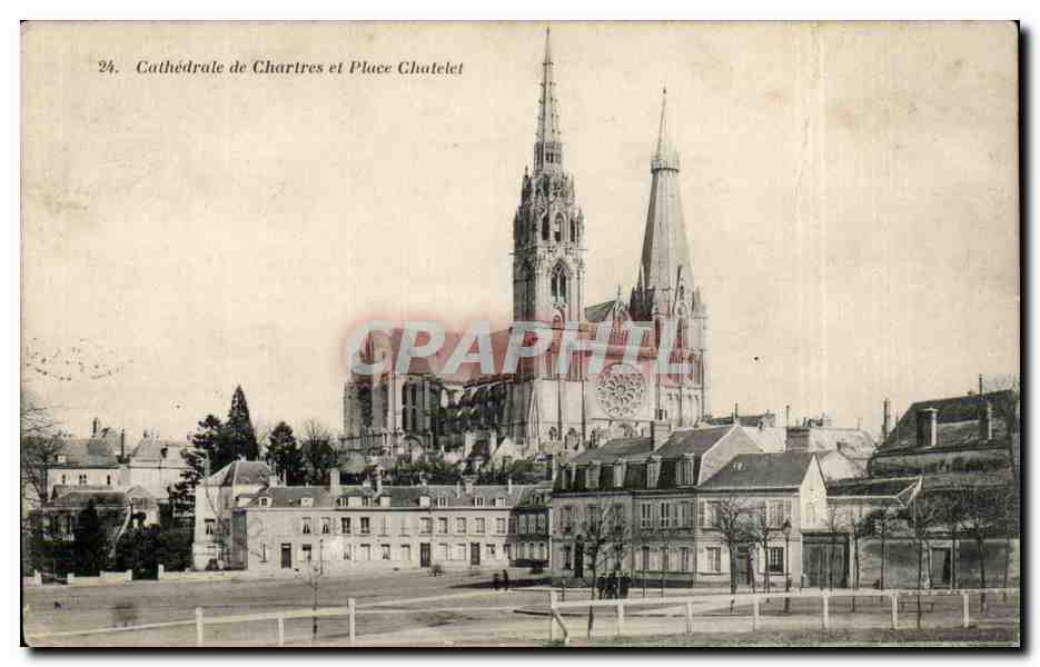 Chartres CPA Cathedrale et place Chatelet