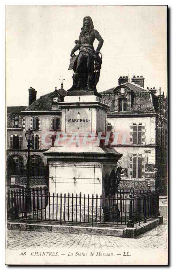 Chartres CPA La statue de Marceau