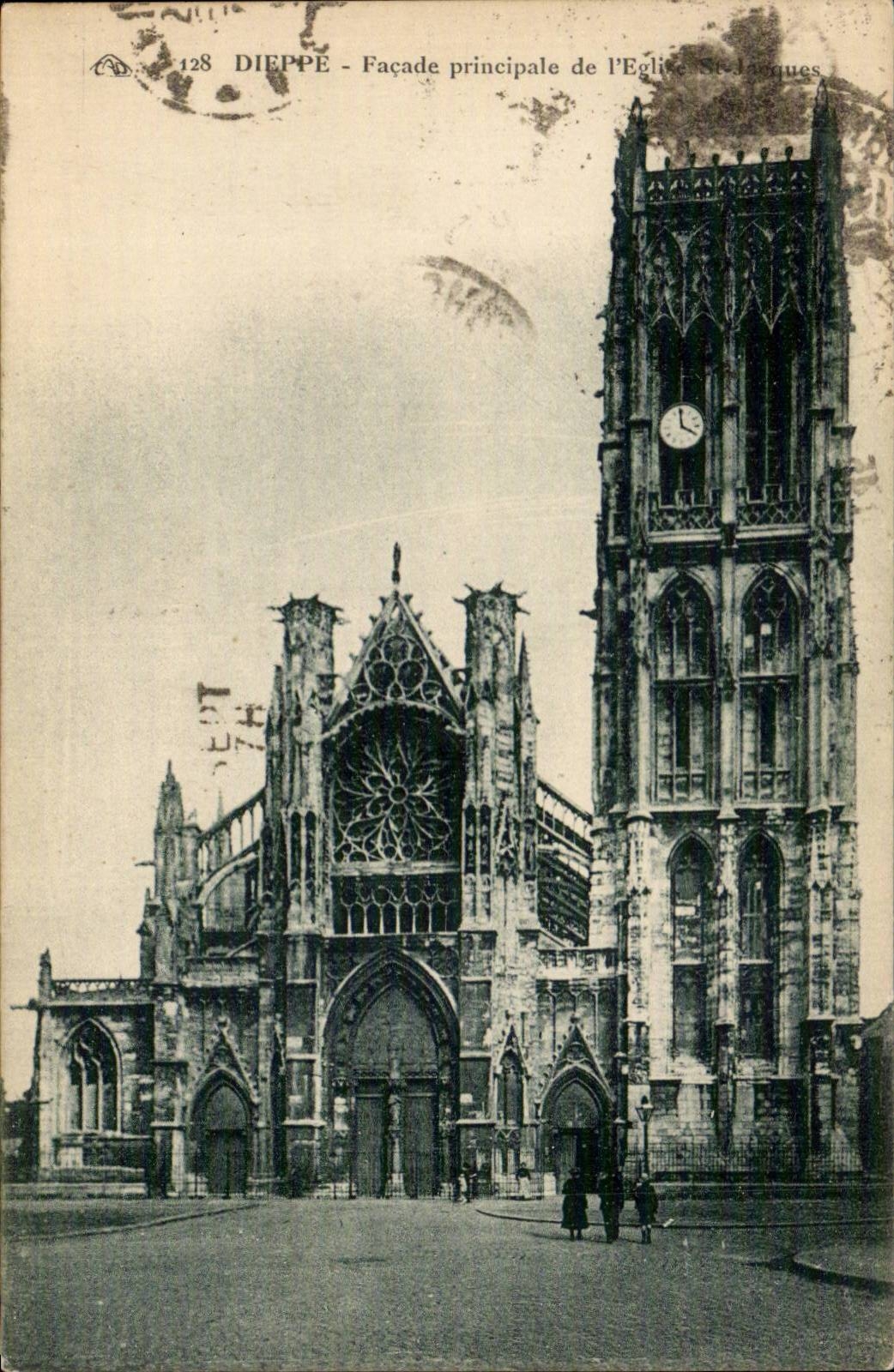 Dieppe CPA Facade principale de l'eglise