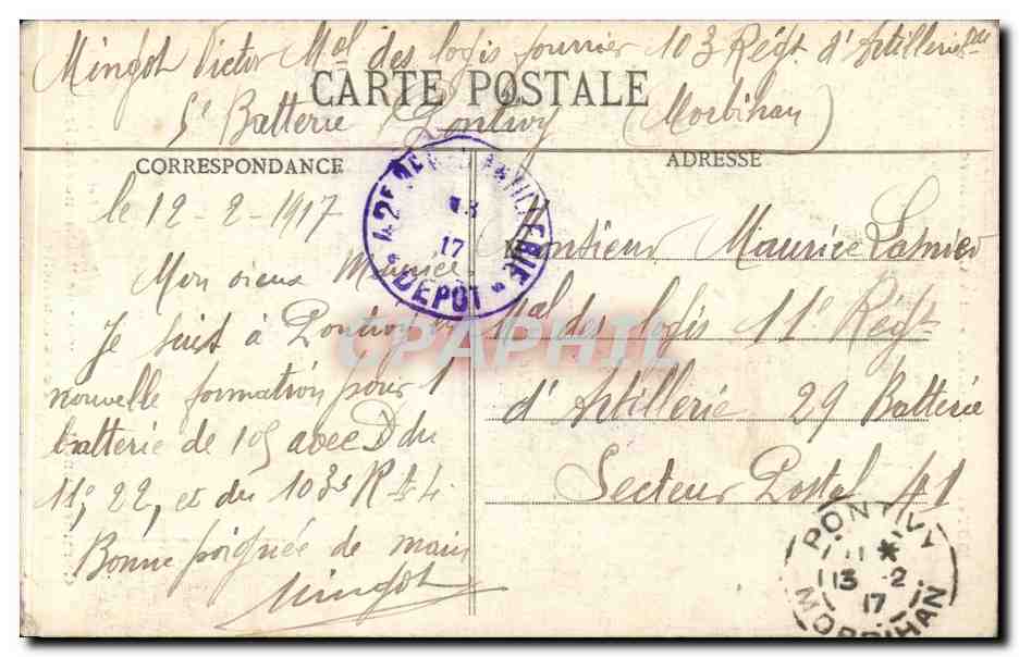 Bretagne CPA Les lits clos Folklore Costume Comment une jeune paysanne bretonne sort le matin de sa couchette — Rückseite