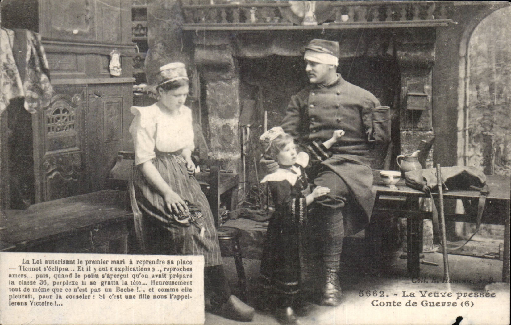 CPA Bretagne Folklore La veuve presse Militaria Conte de guerre