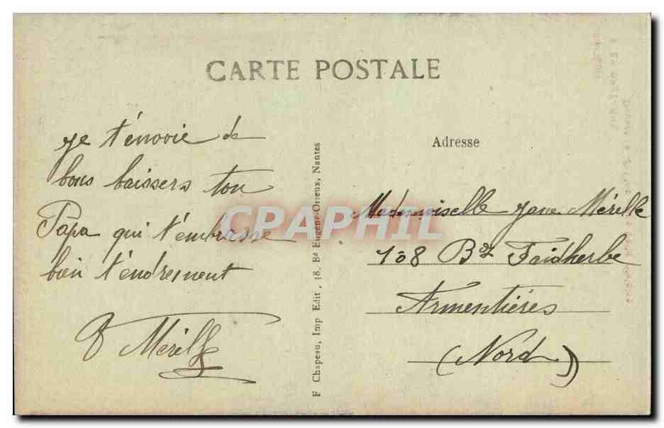 CPA Bretagne Folklore Costume Devant le lit clos Une belle histoire Fileuse — Verso